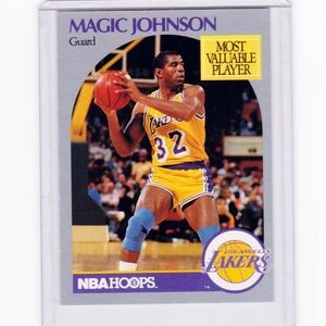 MAGIC JOHNSON BASKETBALL CARD MVP NBA HOOPS 1990 LAKERS